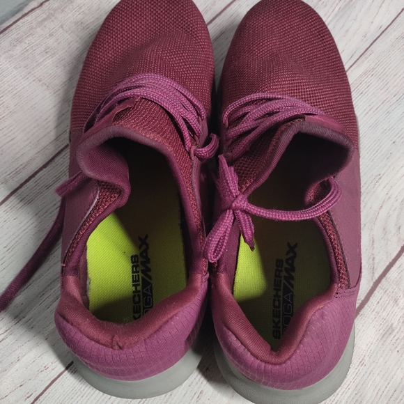 Ladies Skechers Performance Goga Max size 9.5 - Picture 7 of 7